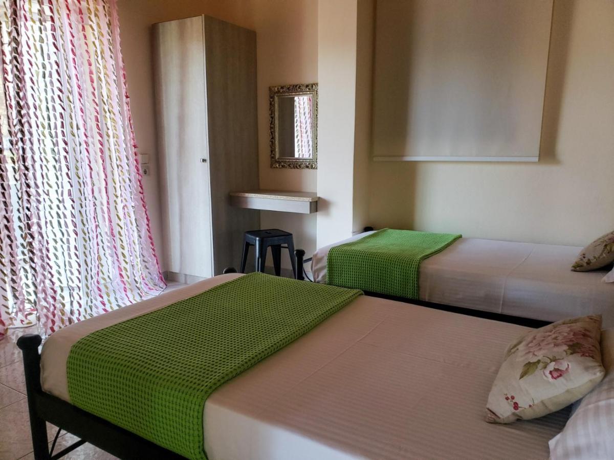 Malibu Studios & Apartments Lassi  Ngoại thất bức ảnh