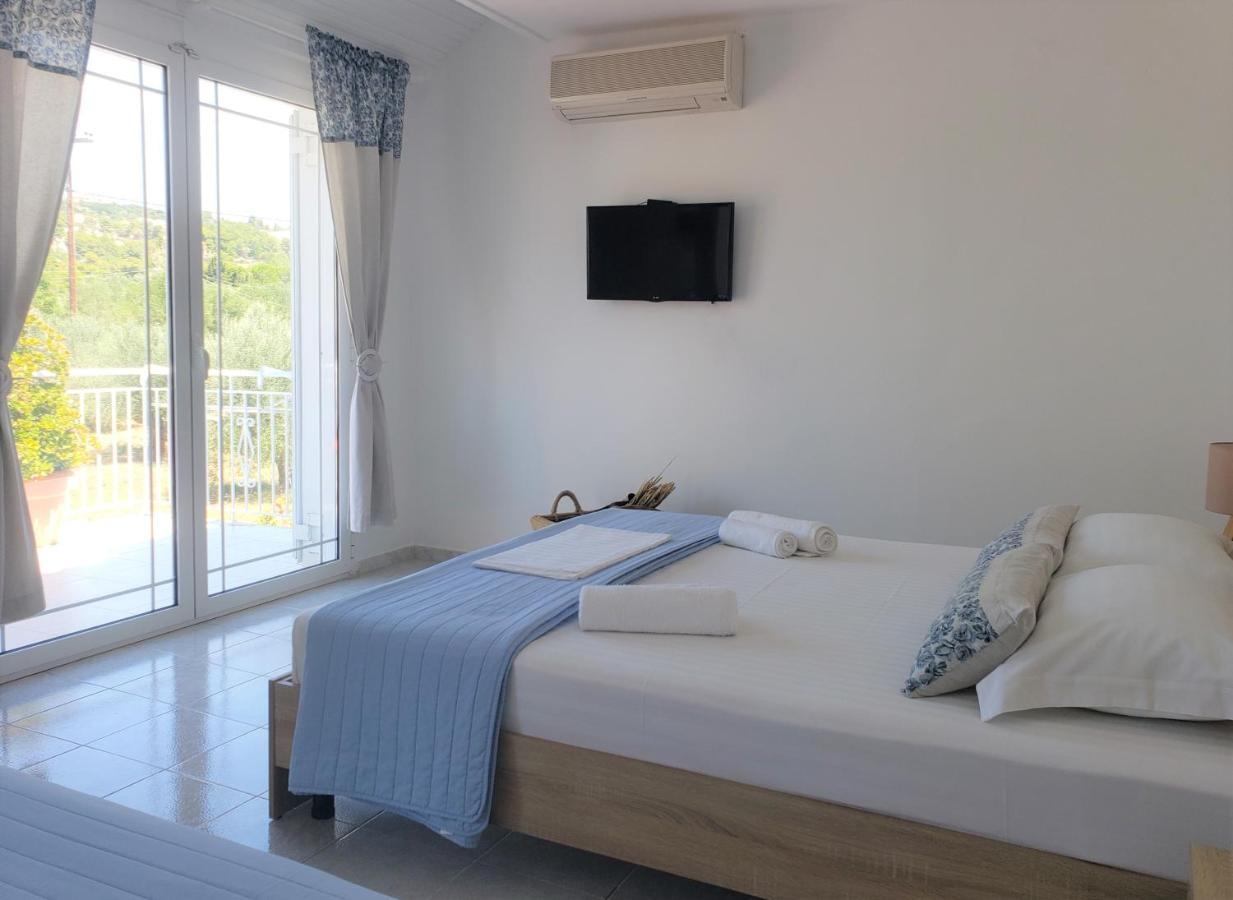Malibu Studios & Apartments Lassi  Ngoại thất bức ảnh