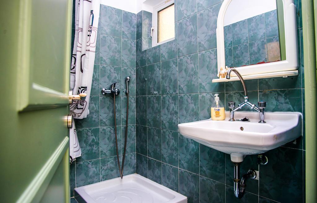 Malibu Studios & Apartments Lassi  Ngoại thất bức ảnh