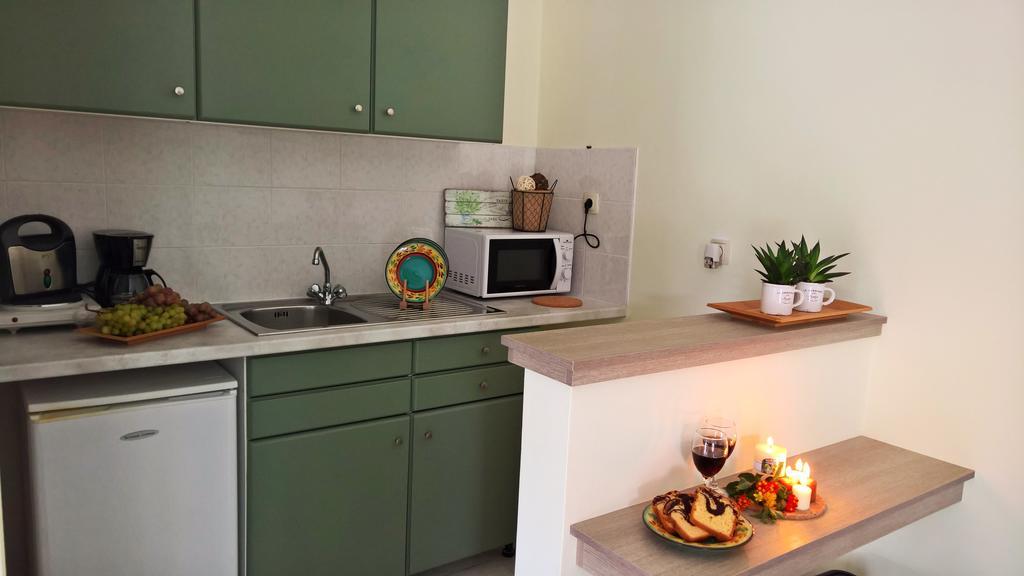 Malibu Studios & Apartments Lassi  Ngoại thất bức ảnh